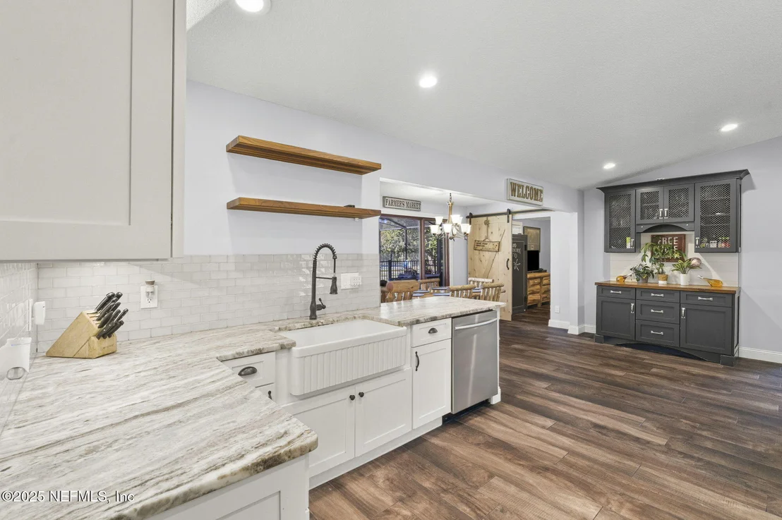 Photo of 4299 HAWK HAVEN Road