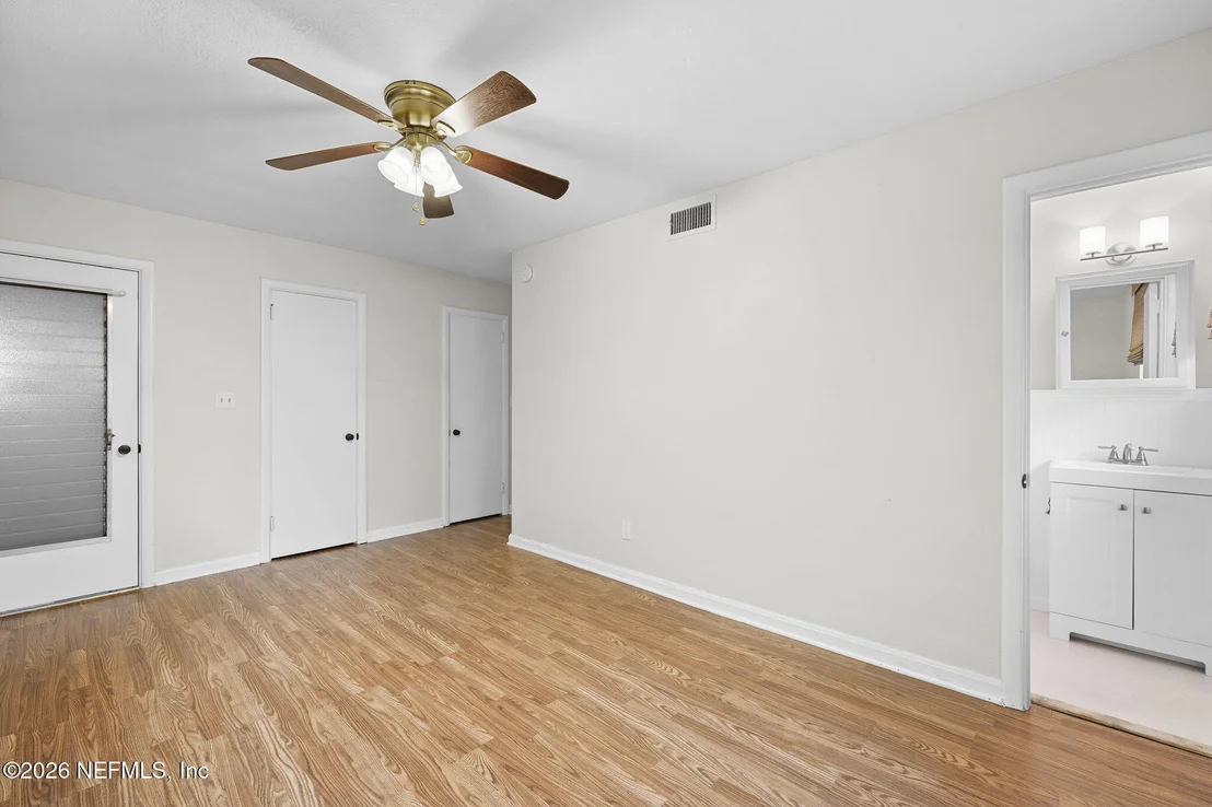 Photo of 2324 BUTTONWOOD Drive
