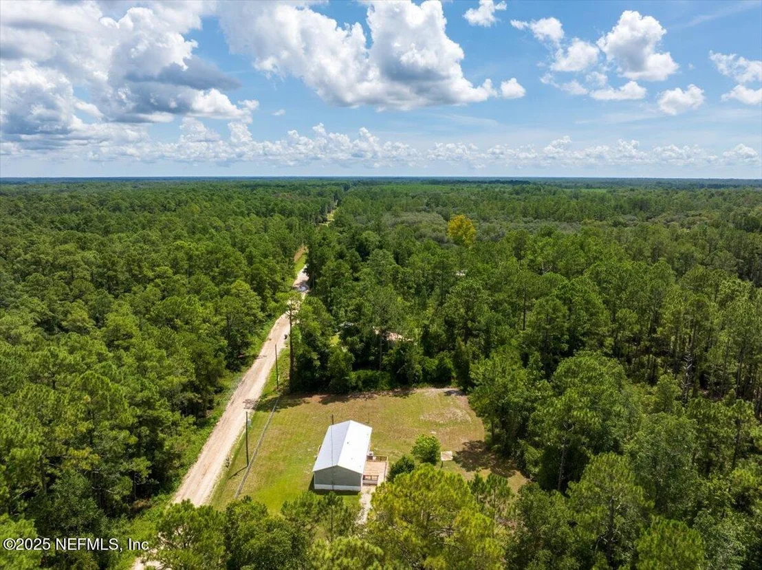 Photo of 713 HICKORY NUT Trail