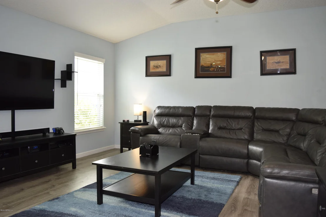 Photo of 325 PALAZZO Circle
