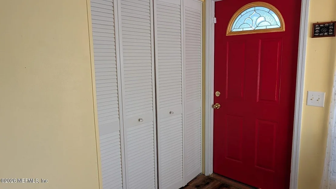 Photo of 105 ILLINOIS Drive