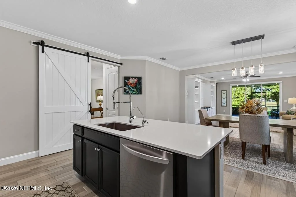 Photo of 206 RIVERCLIFF Trail