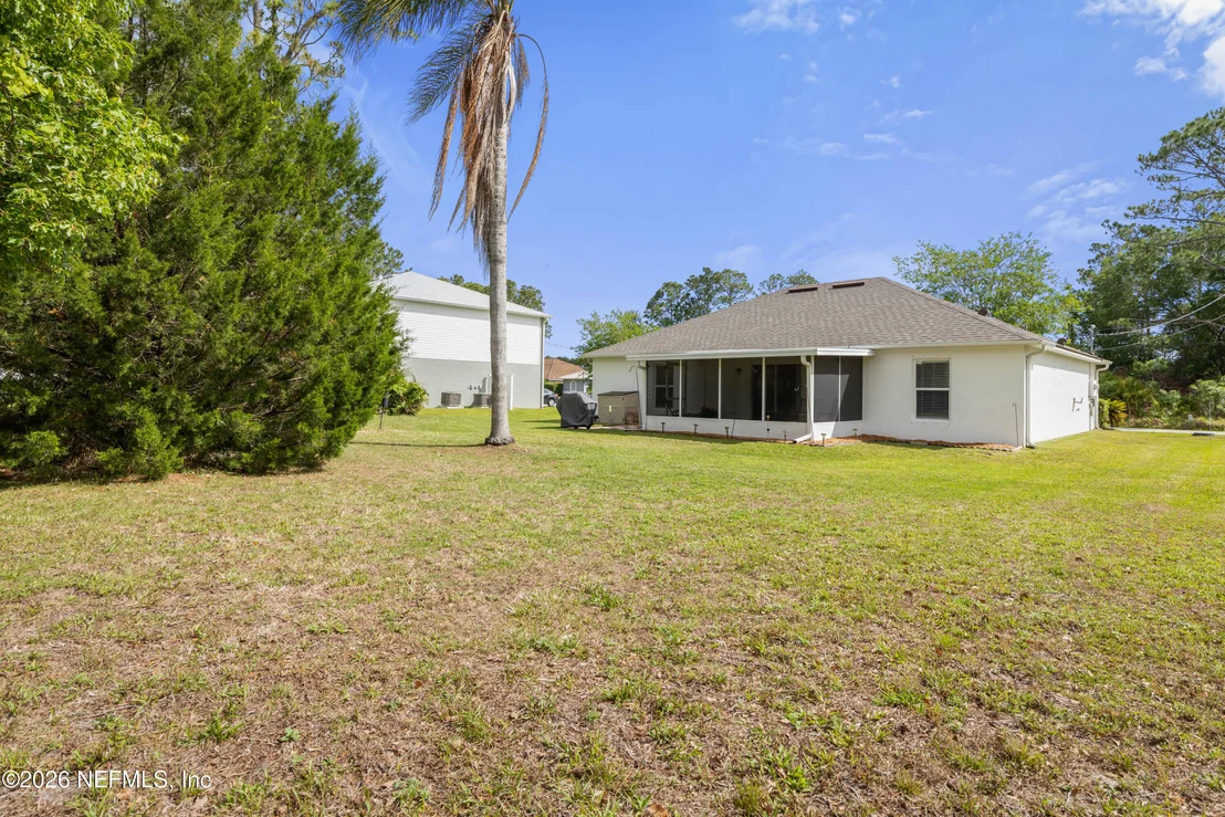 Photo of 38 LLOYD Trail