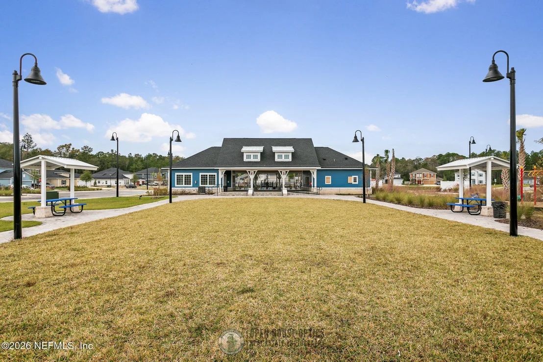 Photo of 635 SYCAMORE Way