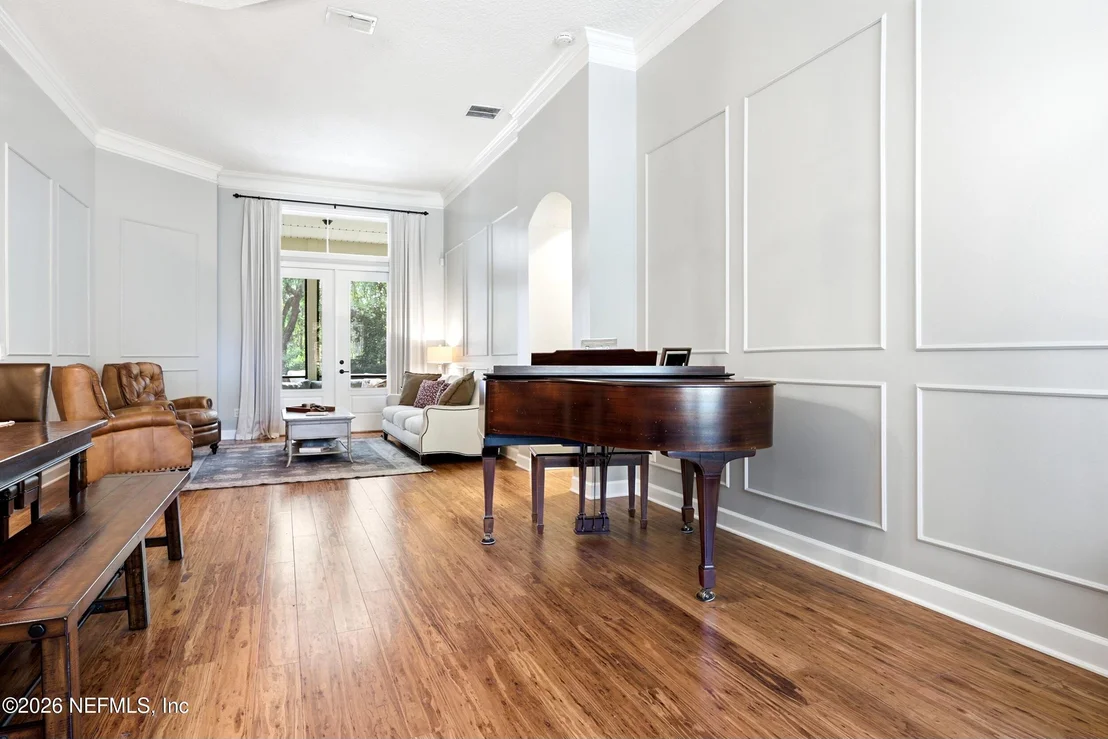 Photo of 125 PARKSIDE Drive