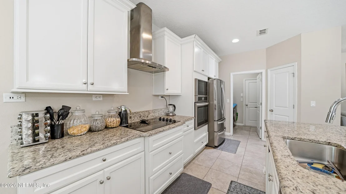 Photo of 3938 HAMMOCK BLUFF Drive