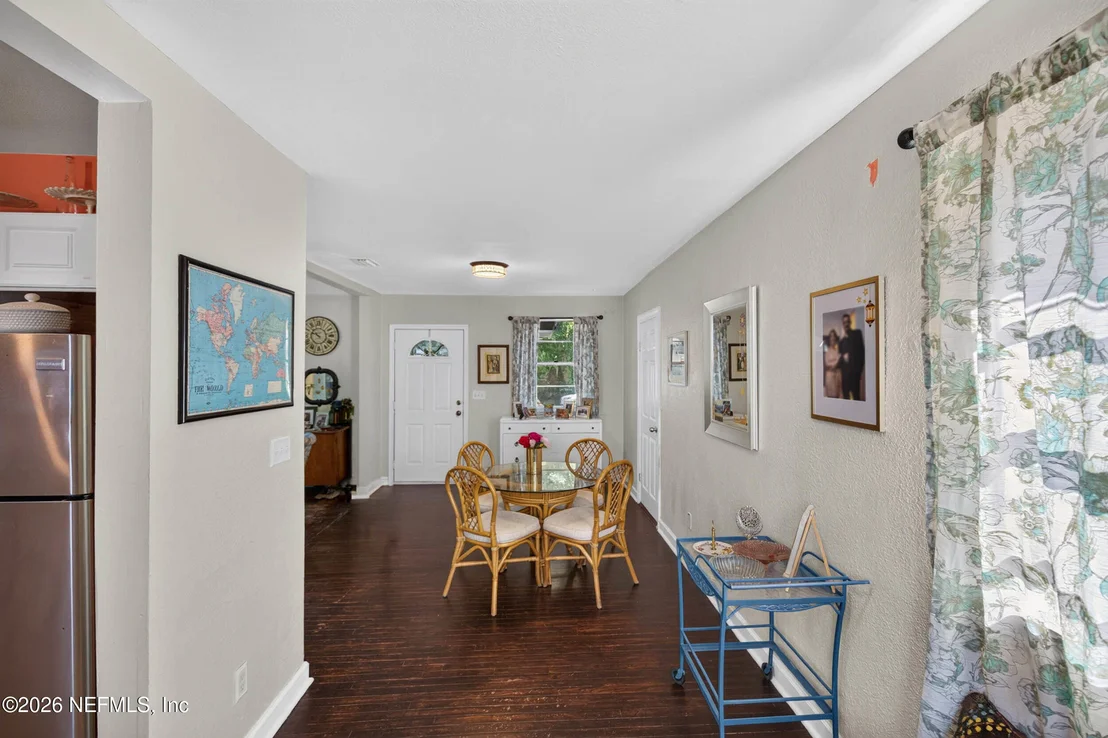 Photo of 3308 SHERIDAN Road