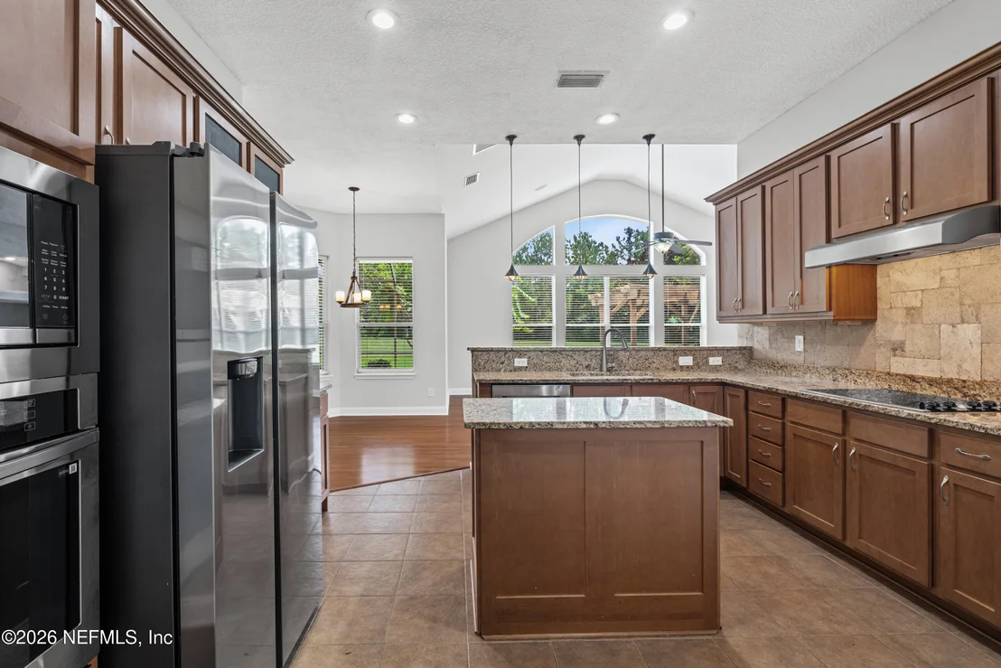 Photo of 1427 EAGLE CROSSING Drive
