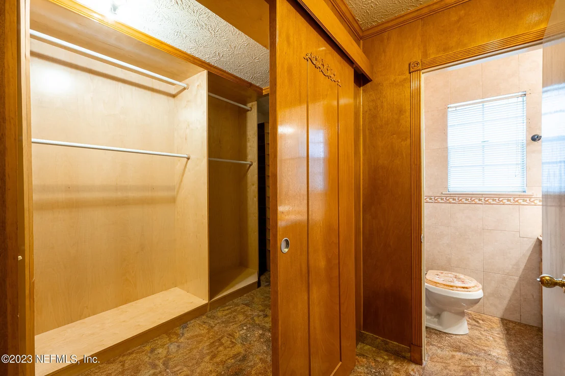 Photo of 4442 RIVER TRAIL Road