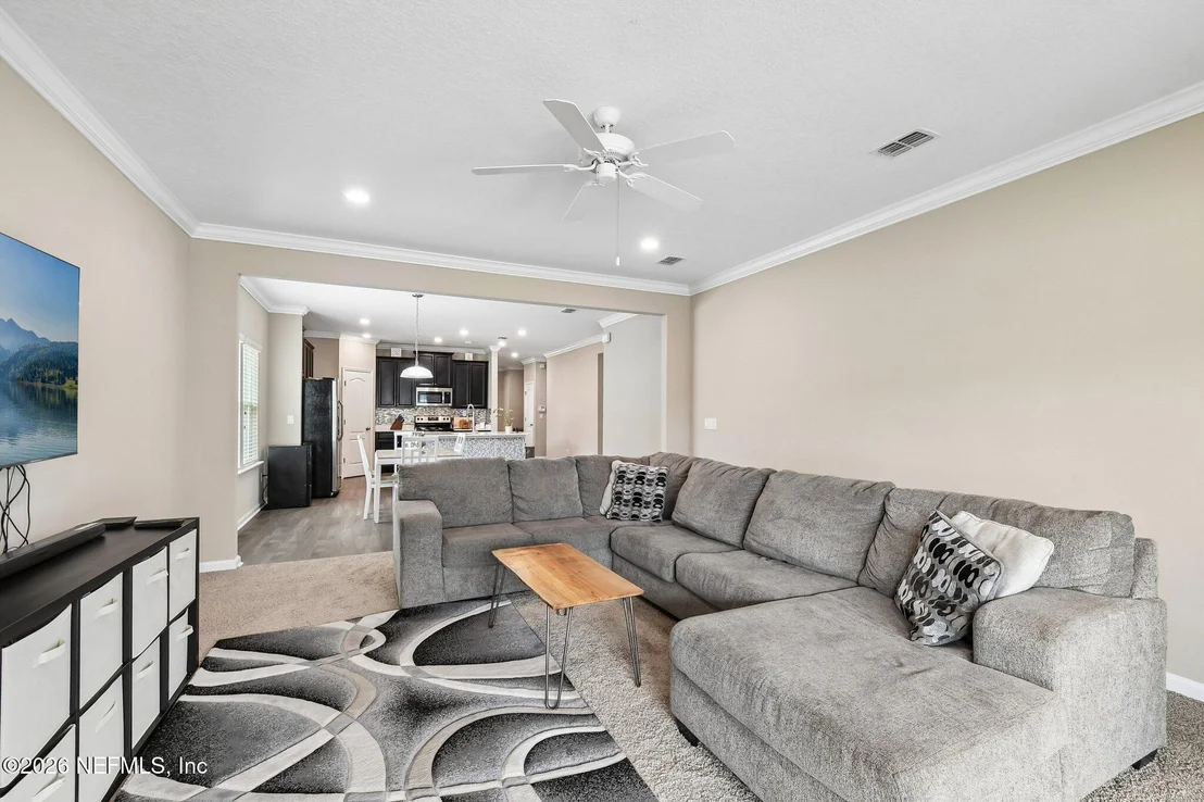 Photo of 1426 KENDALL Drive