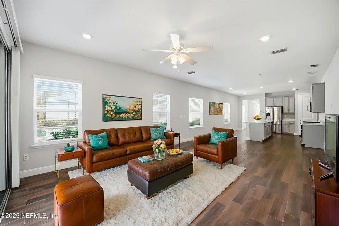 Photo of 322 CLIFTON BAY Loop
