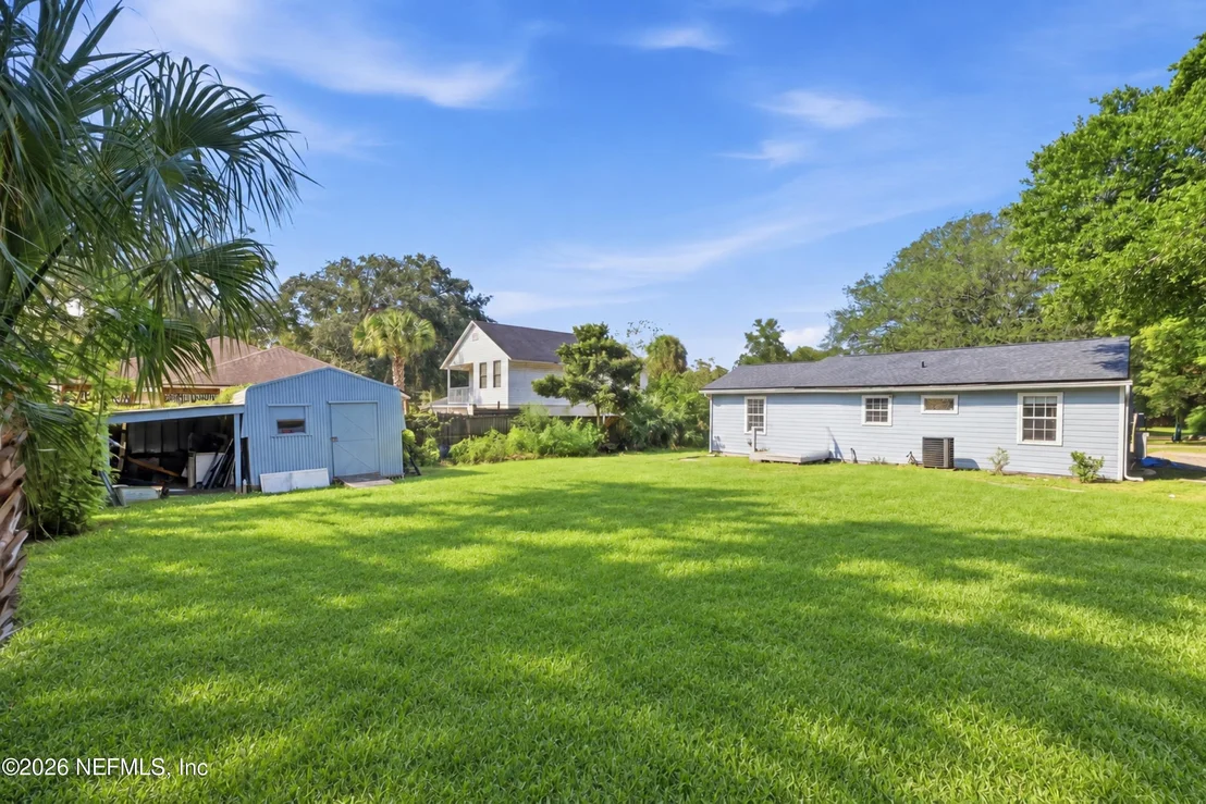 Photo of 1745 HILLTOP Boulevard
