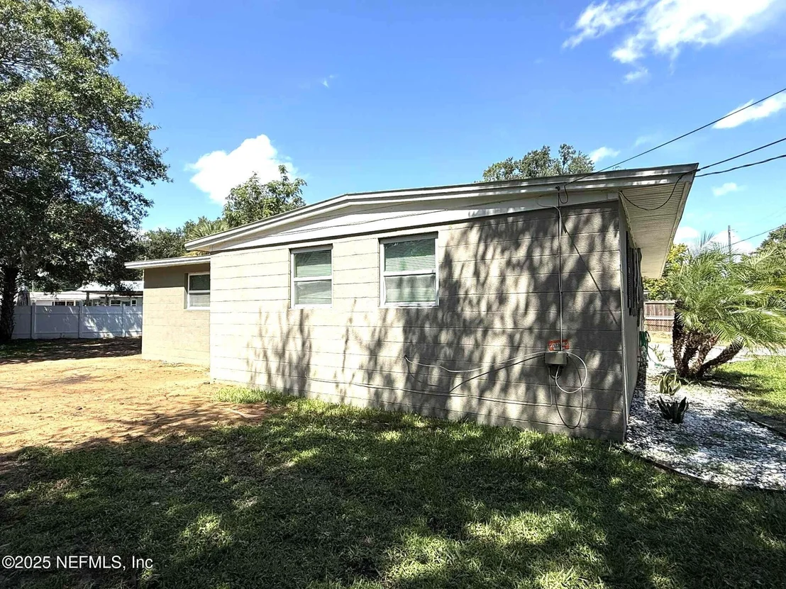 Photo of 1714 CORTEZ Road