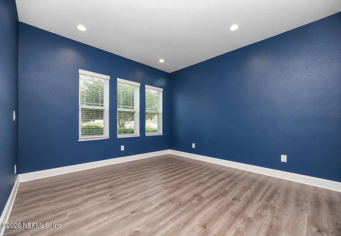 Photo of 862 BATTERSEA Drive