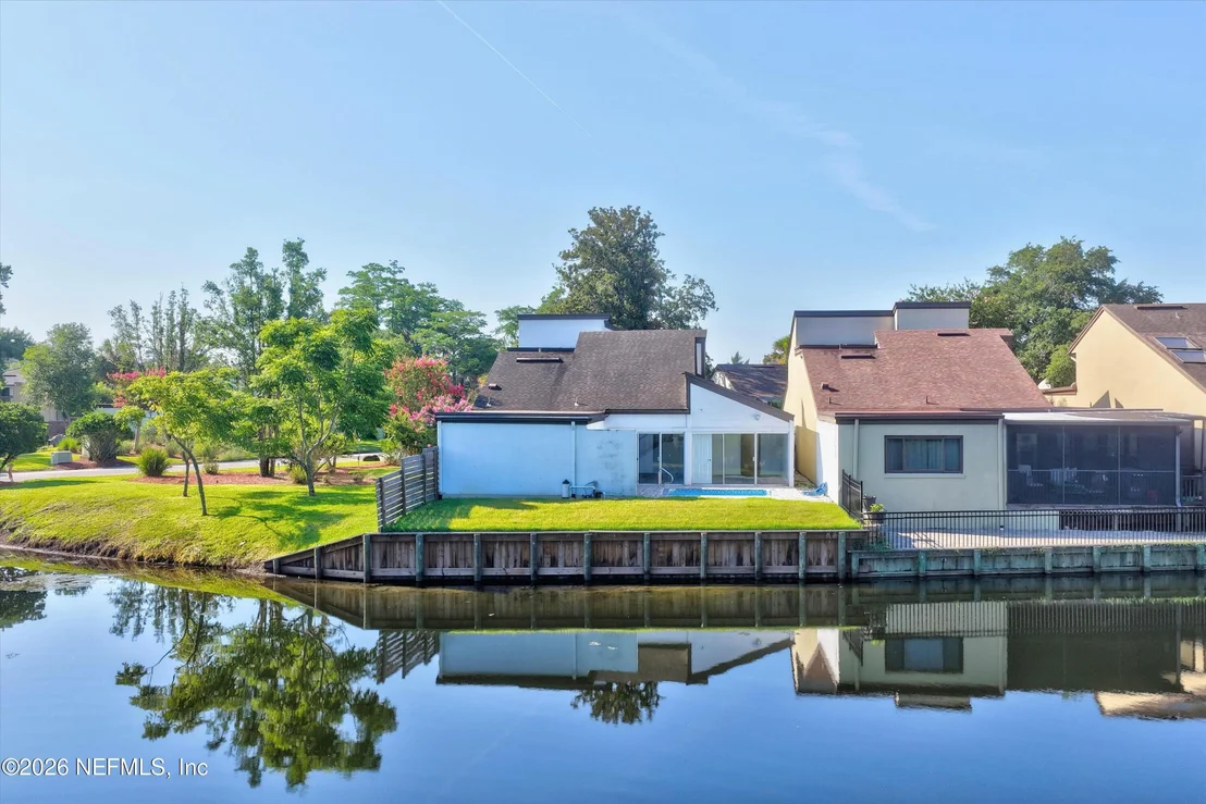 Photo of 7812 LINKSIDE Drive