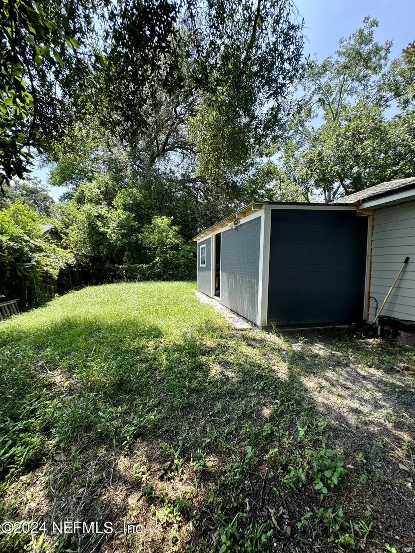 Photo of 1438 RON Road