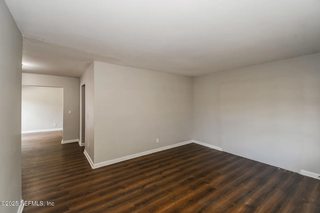 Photo of 4812 DALLEN LEA Drive