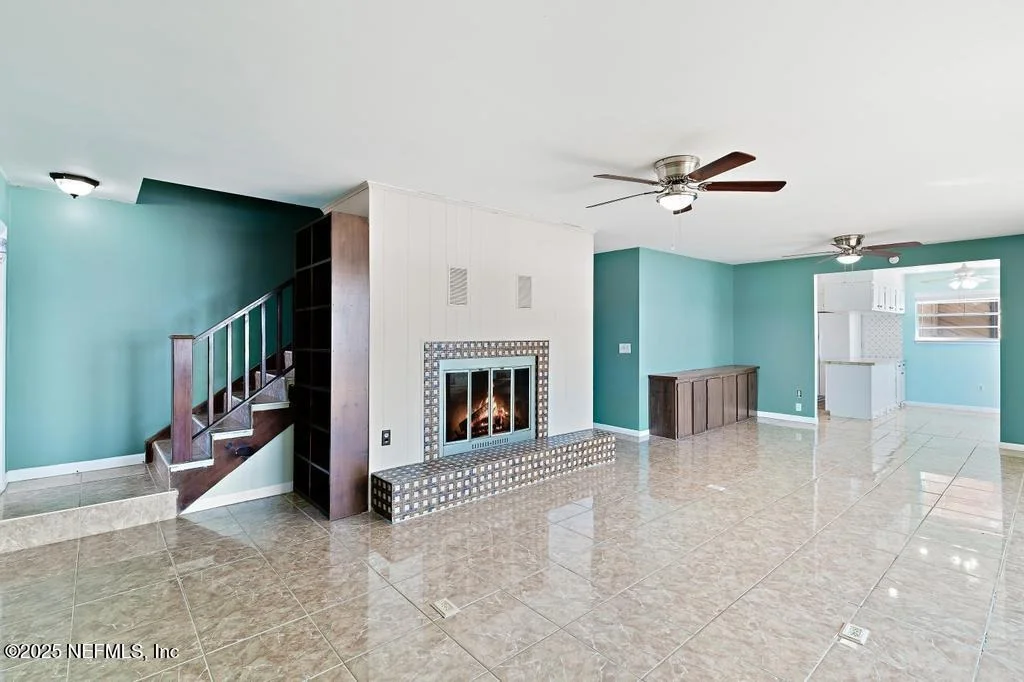 Photo of 159 IDA Boulevard