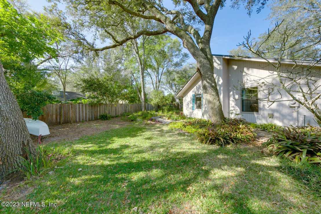 Photo of 12345 WINDSTREAM Lane