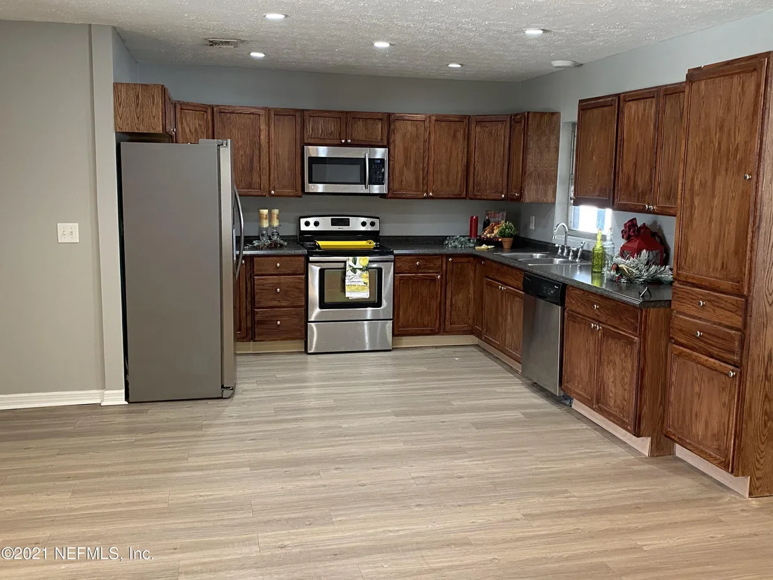 Photo of 6427 SIMCA Drive