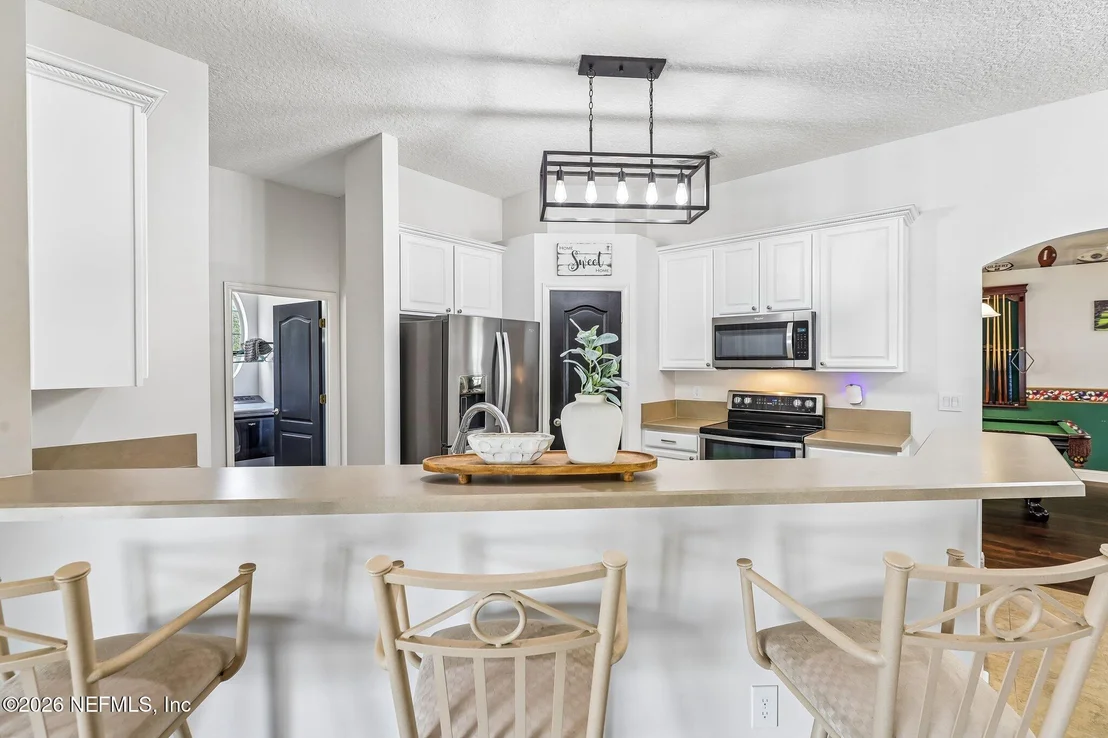 Photo of 573 WELLHOUSE Drive