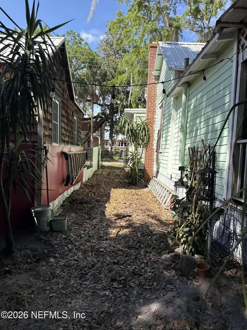Photo of 503 LAUREL Street