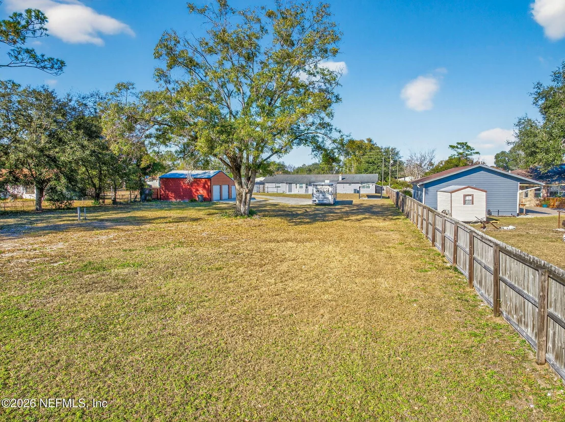 Photo of 8294 COLLINS Road