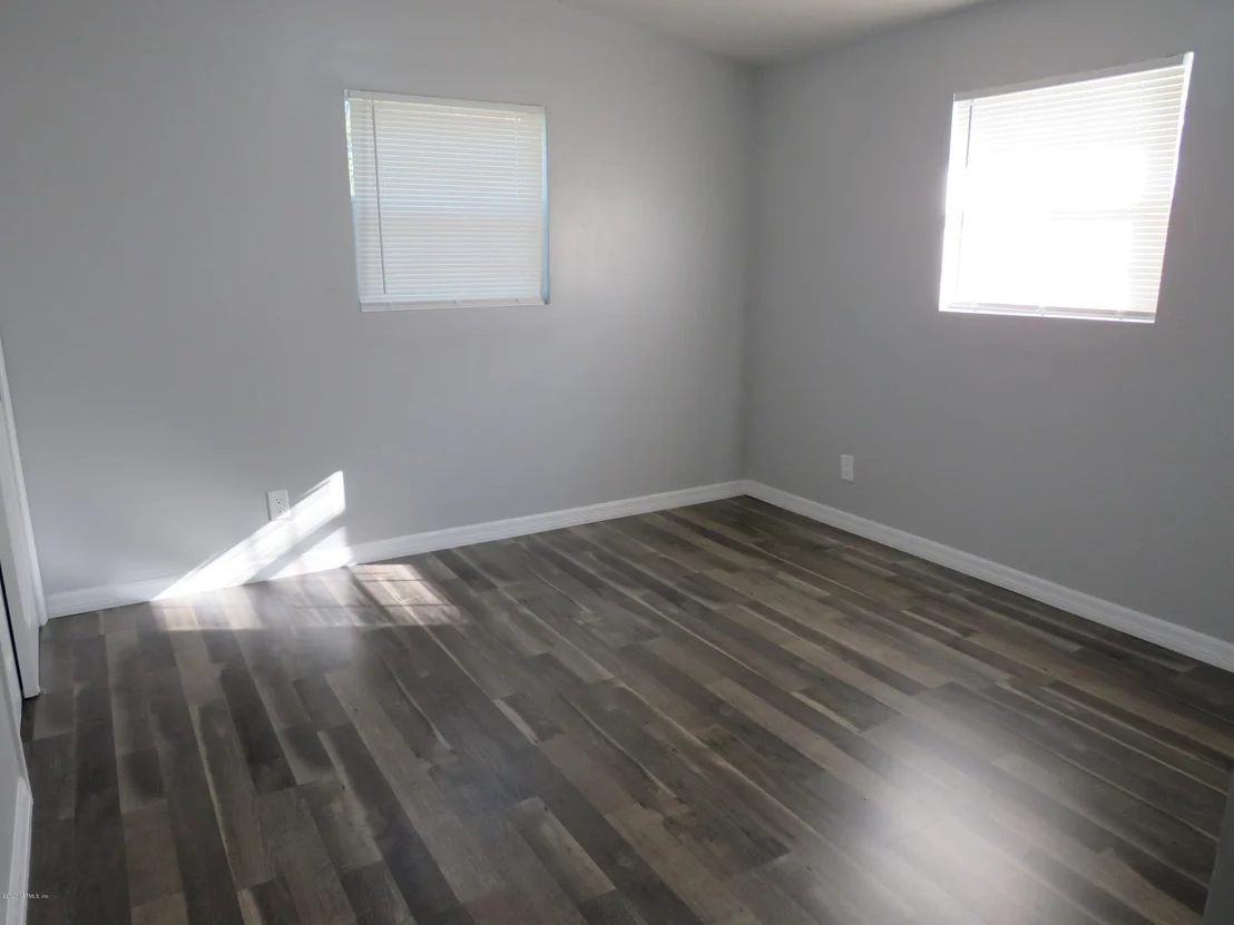 Photo of 1712 ST CLAIR Street