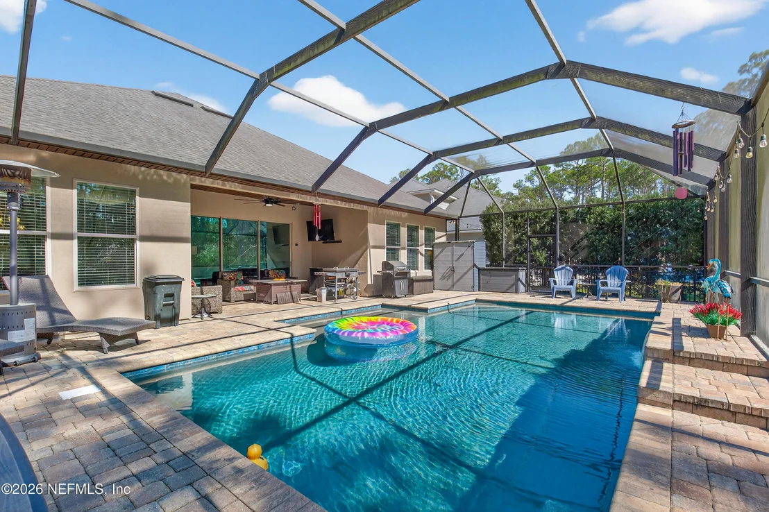 Photo of 127 EAGLE ROCK Drive