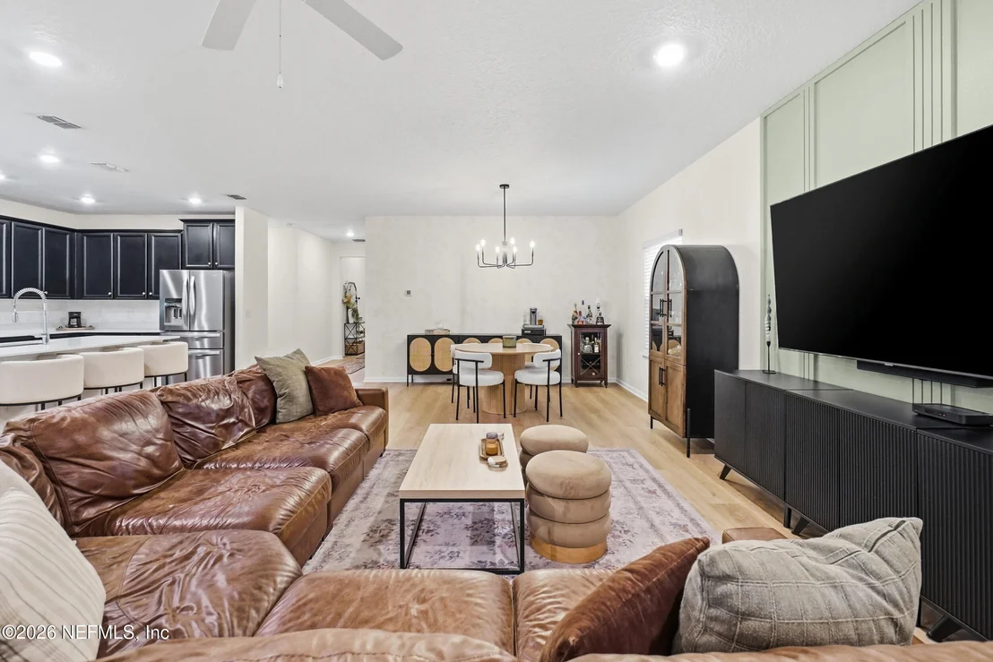Photo of 415 PORTADA Drive