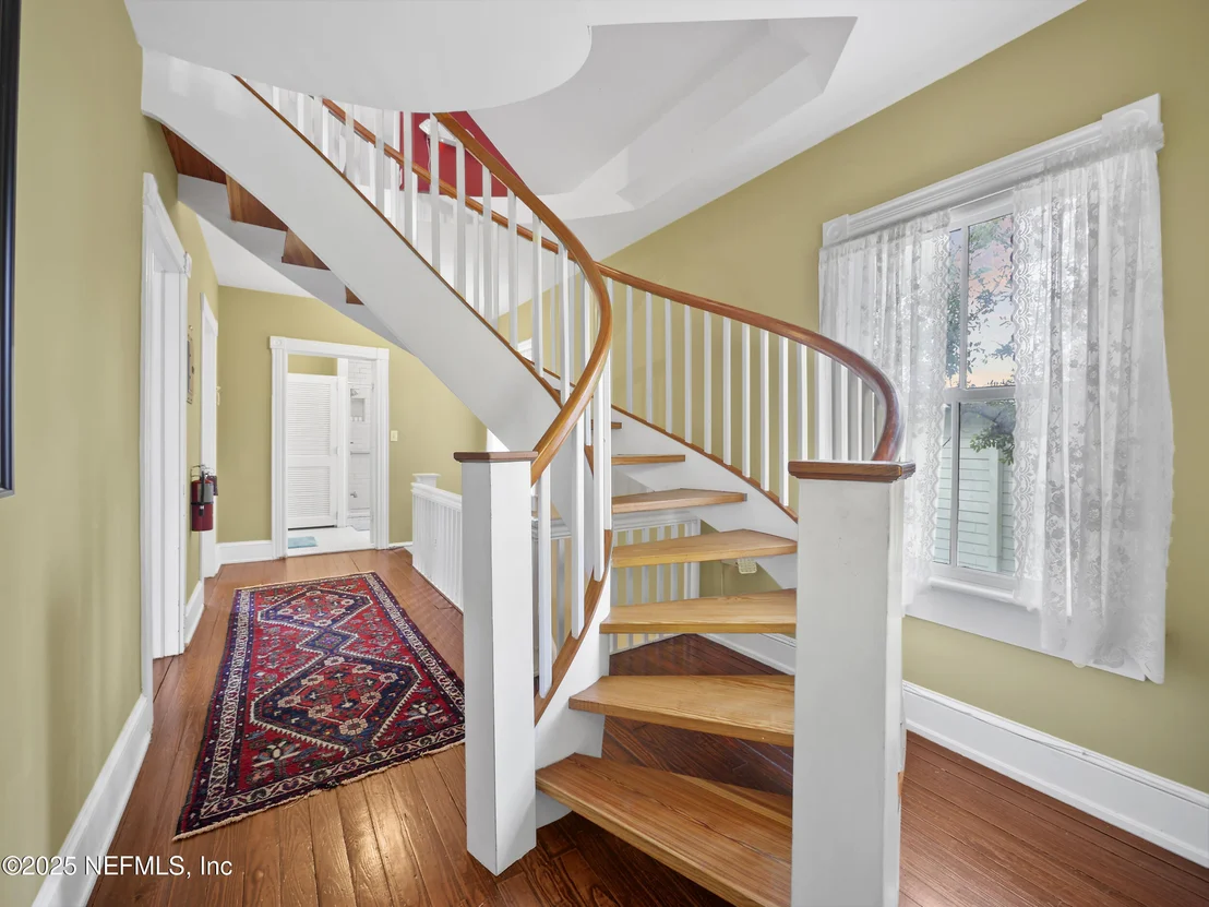 Photo of 66 WEEDEN Street