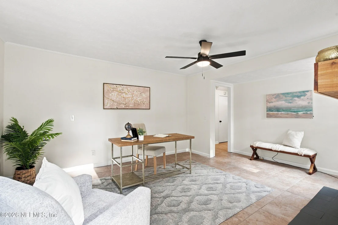 Photo of 116 SUZANNE Avenue