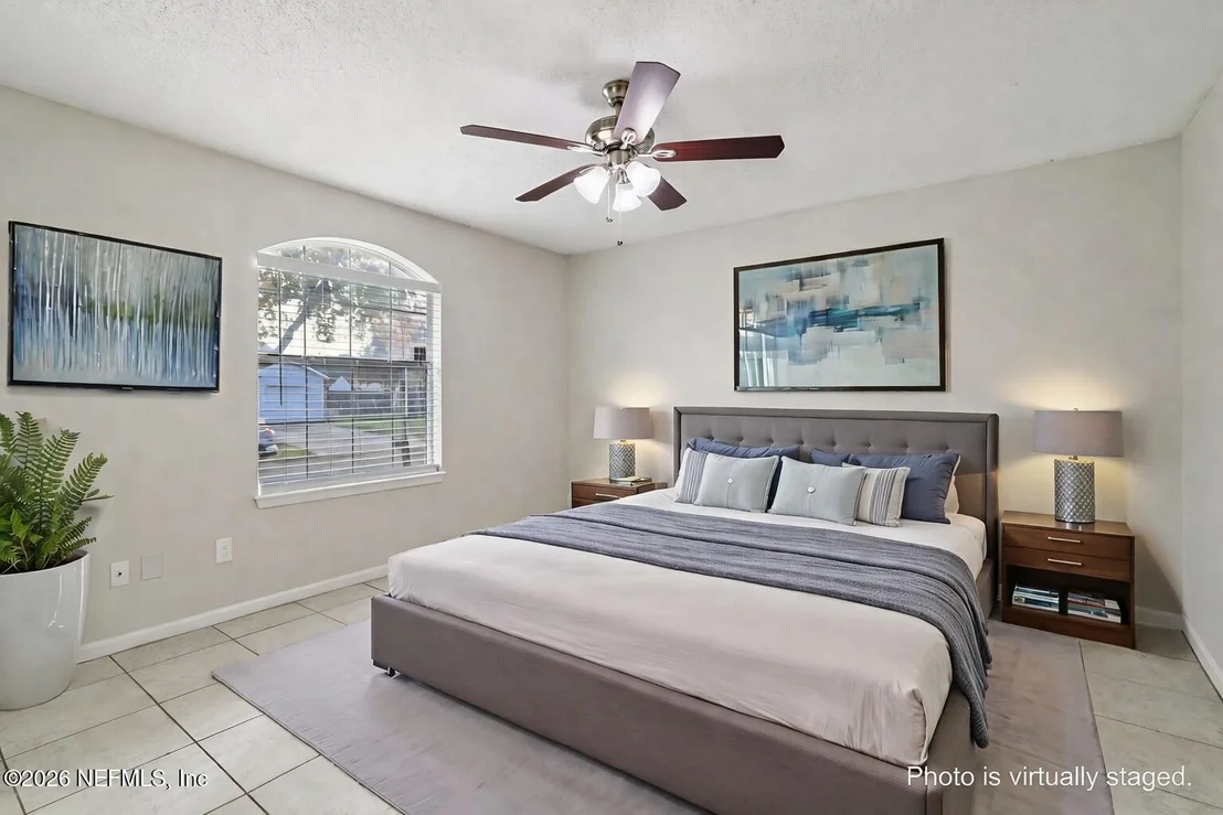 Photo of 1864 SHERATON LAKES Circle