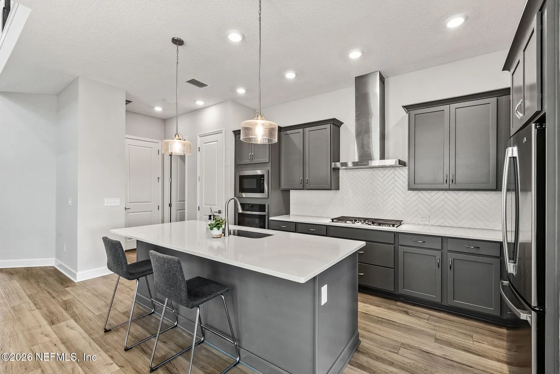 Photo of 11465 CATALYST Road