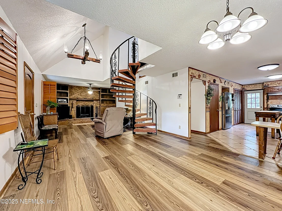 Photo of 35061 KAREN Road