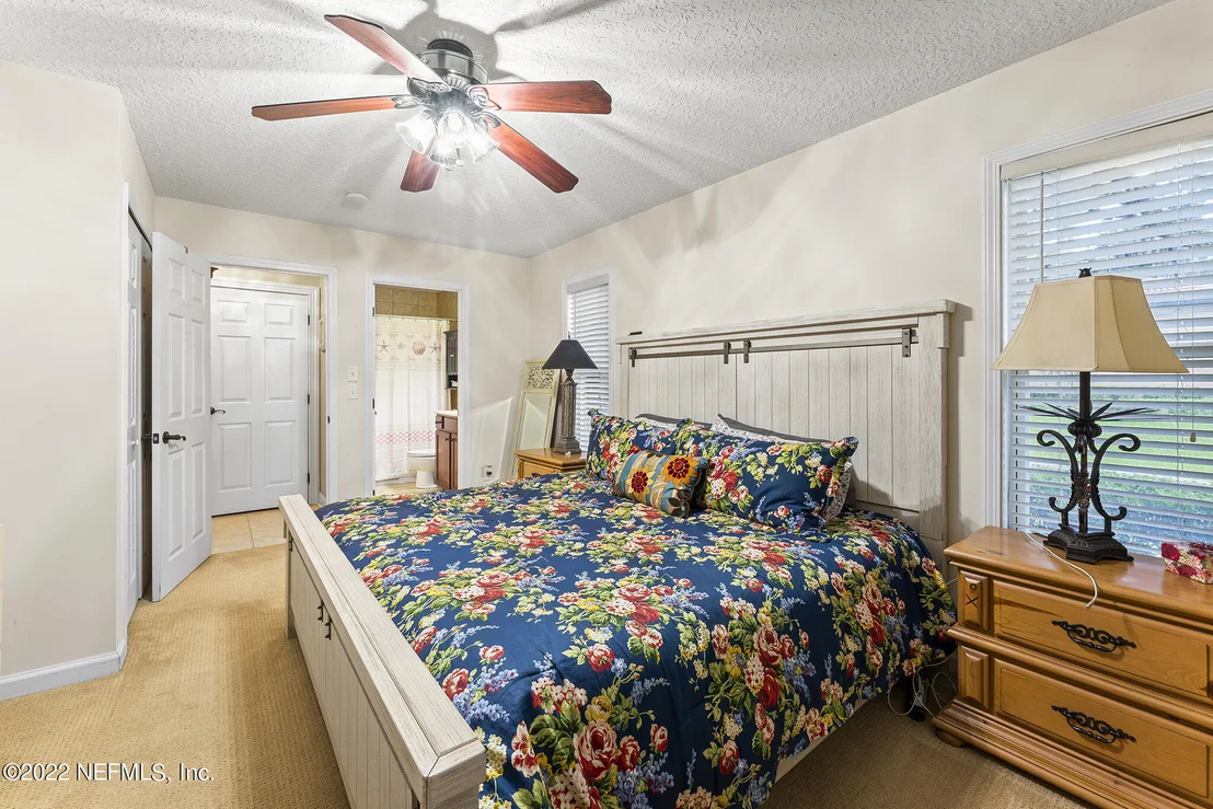 Photo of 8289 COLEE COVE Road