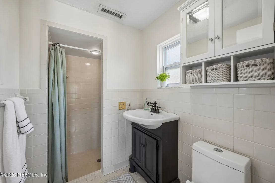 Photo of 5436 WATERSIDE Drive