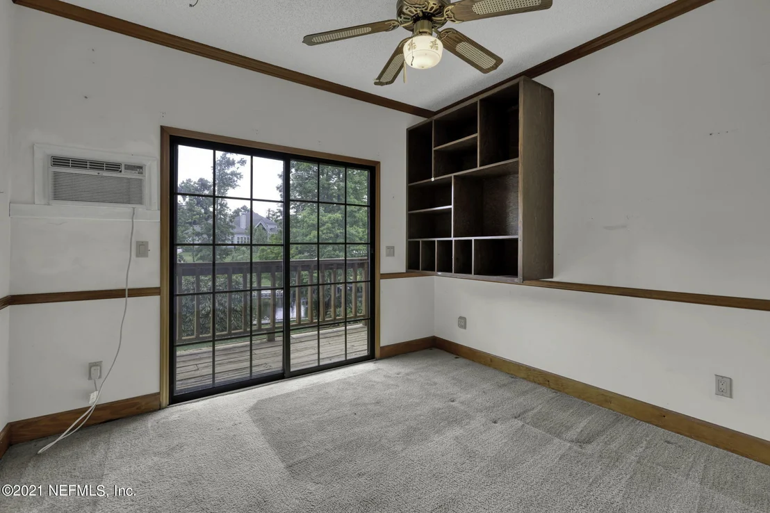 Photo of 824 LAWHON Drive