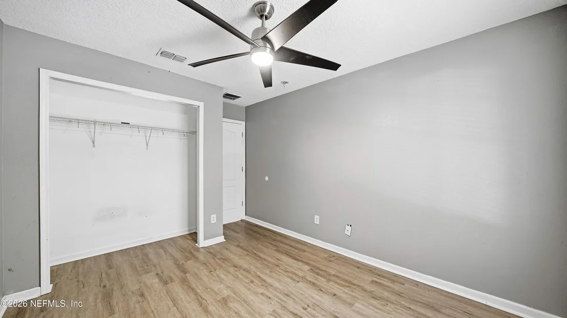 Photo of 650 BRIAR VIEW Drive