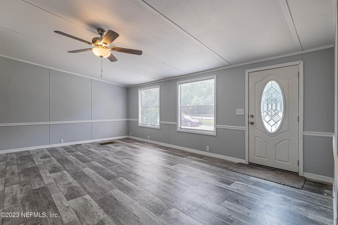 Photo of 8377 STATE ROAD 100