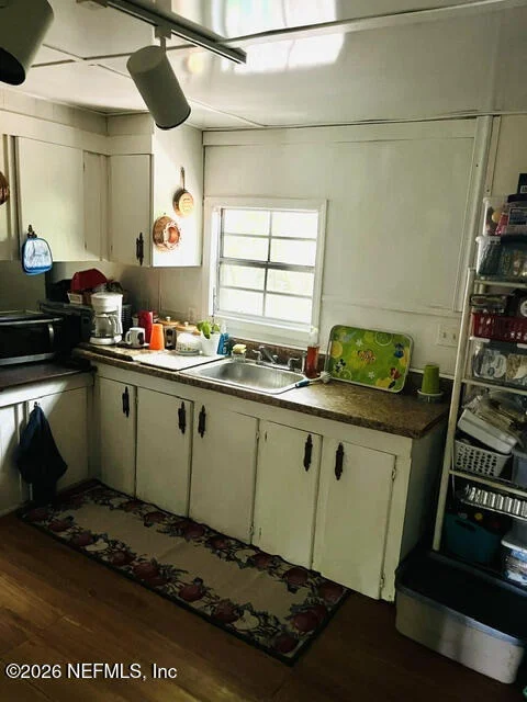 Photo of 1623 FORBES Road
