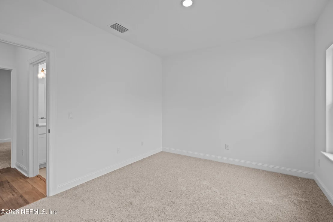 Photo of 108 ASPEN Road