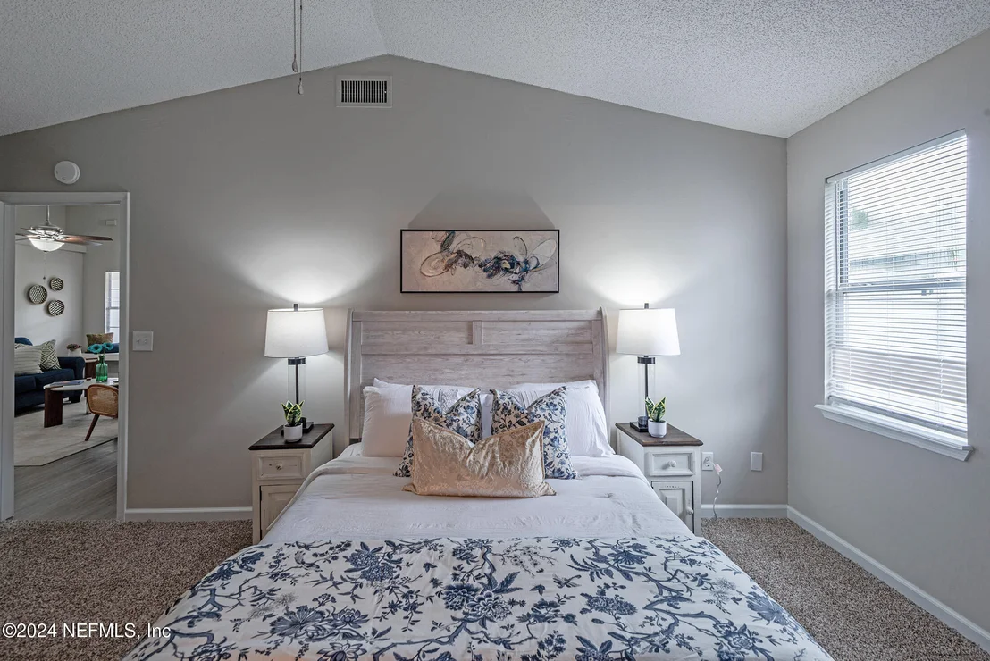 Photo of 572 JAMES WILSON Circle