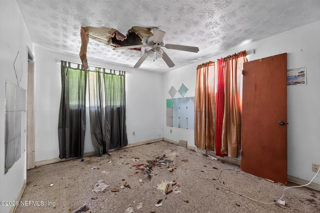 Photo of 4915 CHIVALRY Drive