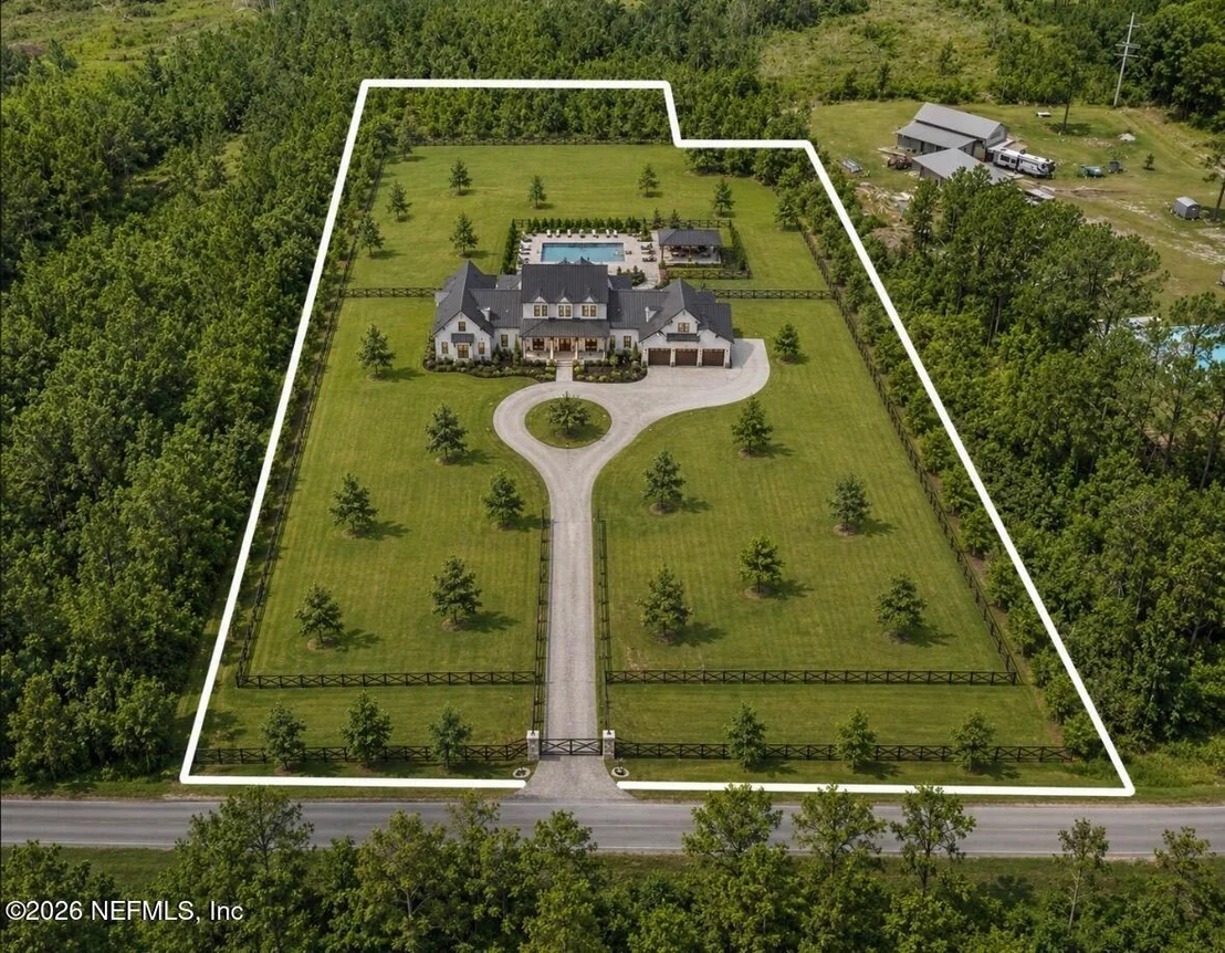 Photo of 1831 FORBES Road