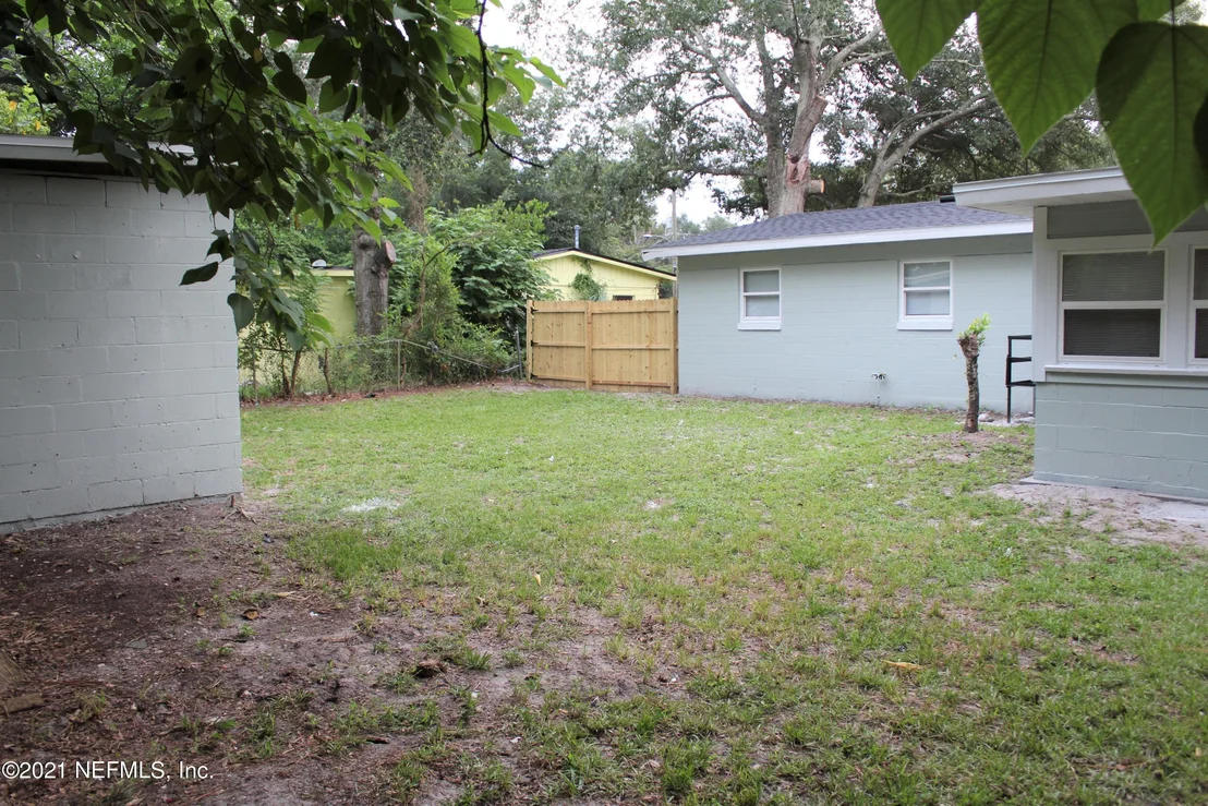 Photo of 9568 NORFOLK Boulevard