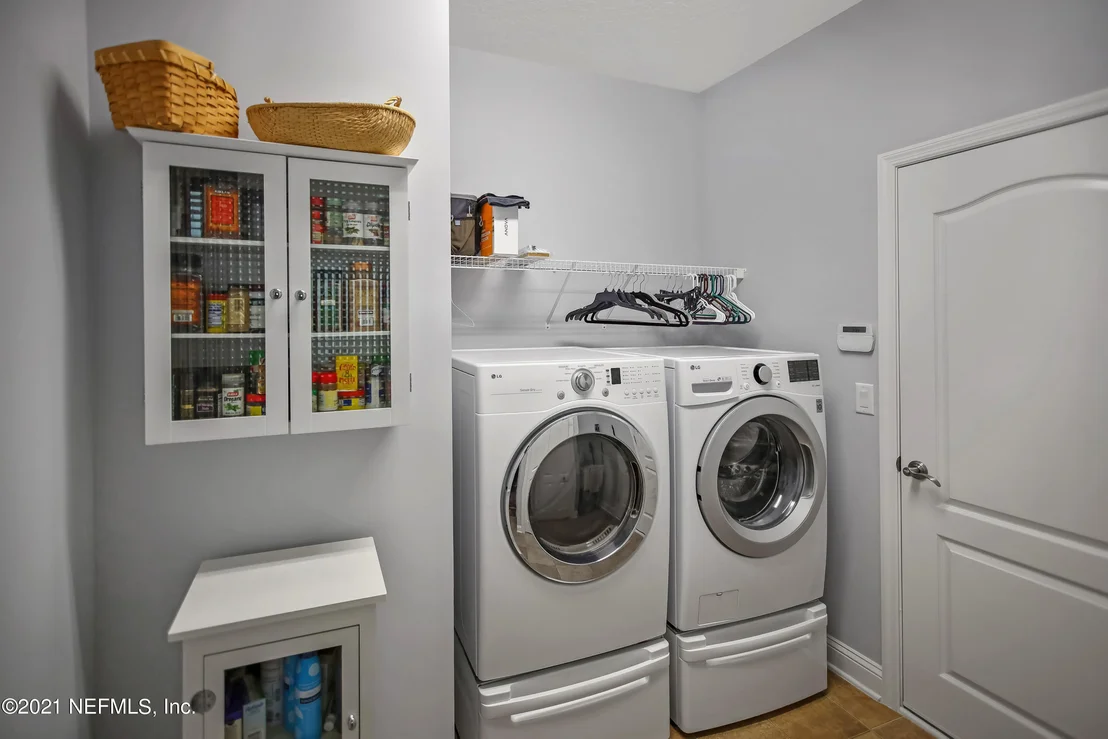 Photo of 584 N LEGACY Trail