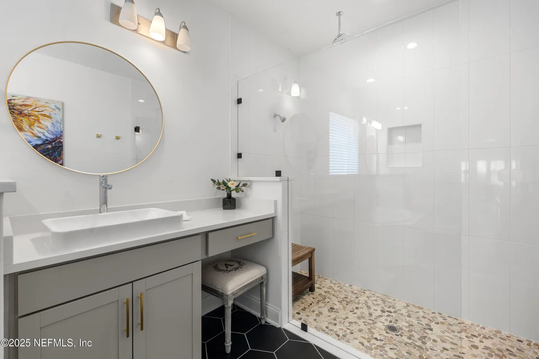 Photo of 230 MARQUESA Circle