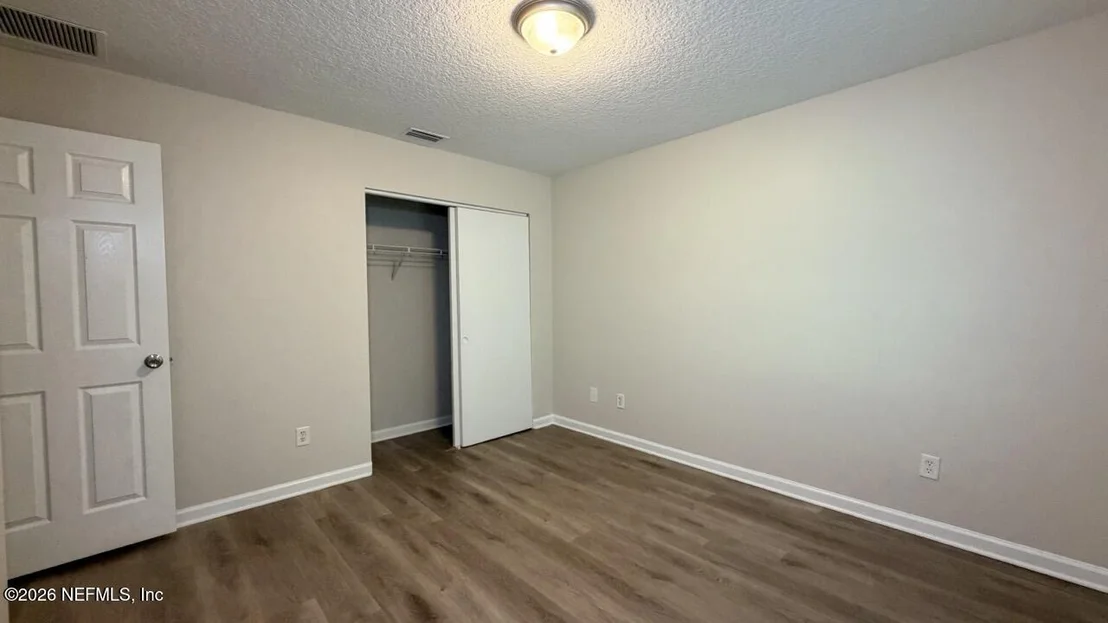 Photo of 8678 SIBBALD Road
