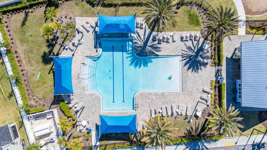 Photo of 637 WATERVALE Drive